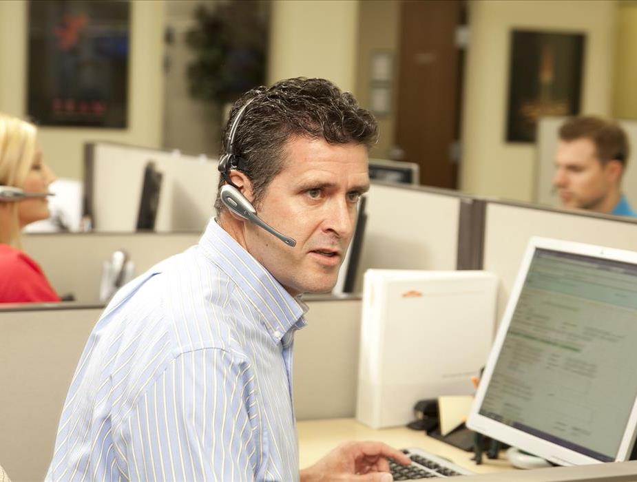 man in a call center